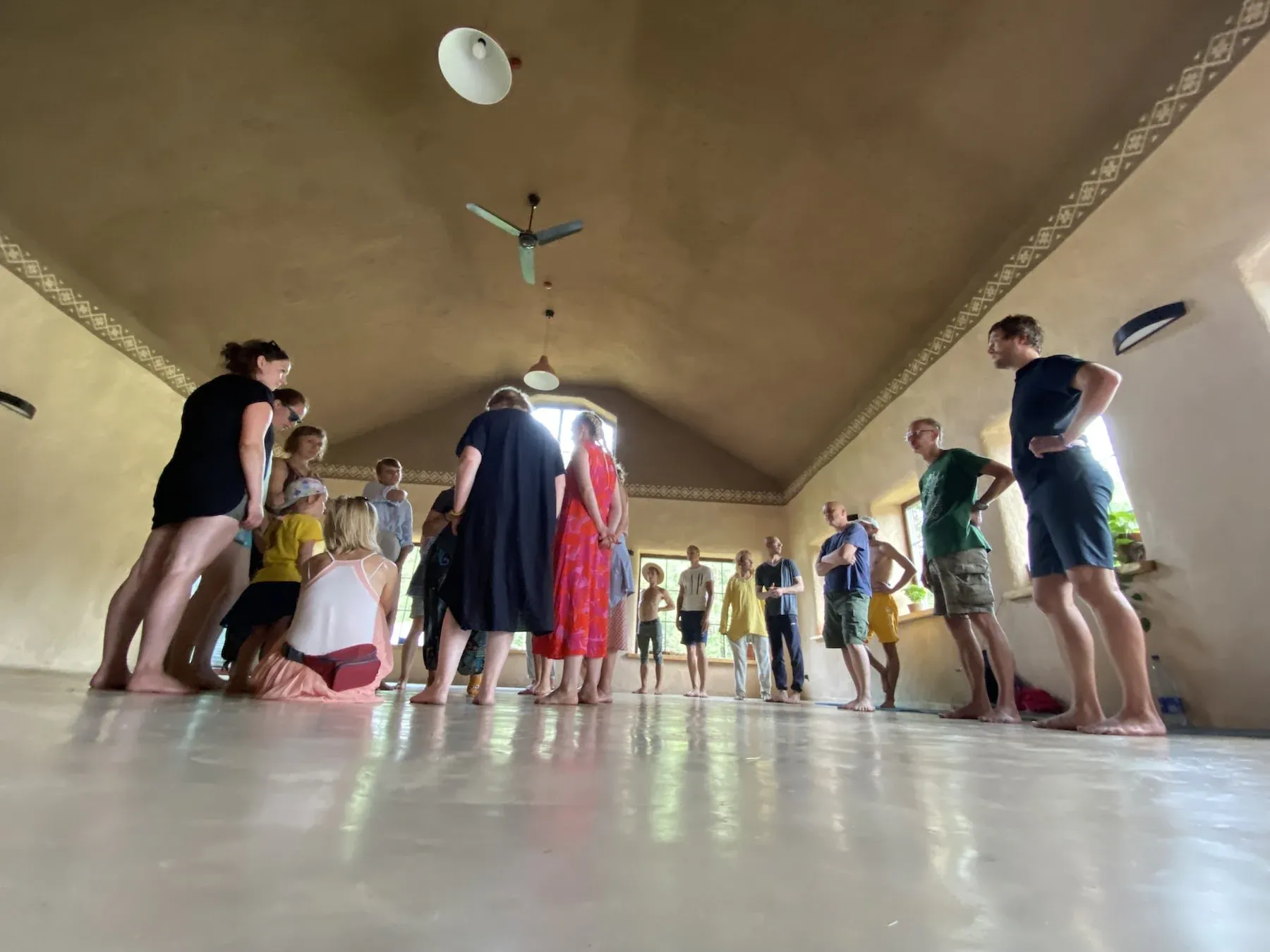 Sutartinės singing circle at Labas Noras